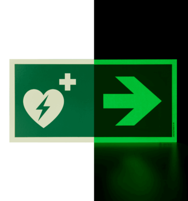 aed hinweisschild mit pfeil nach rechts photolumineszierend, langnachleuchtend halb halb